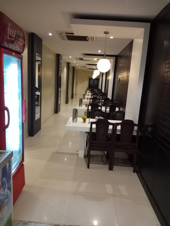 Hotel Duke Maduráj Kültér fotó