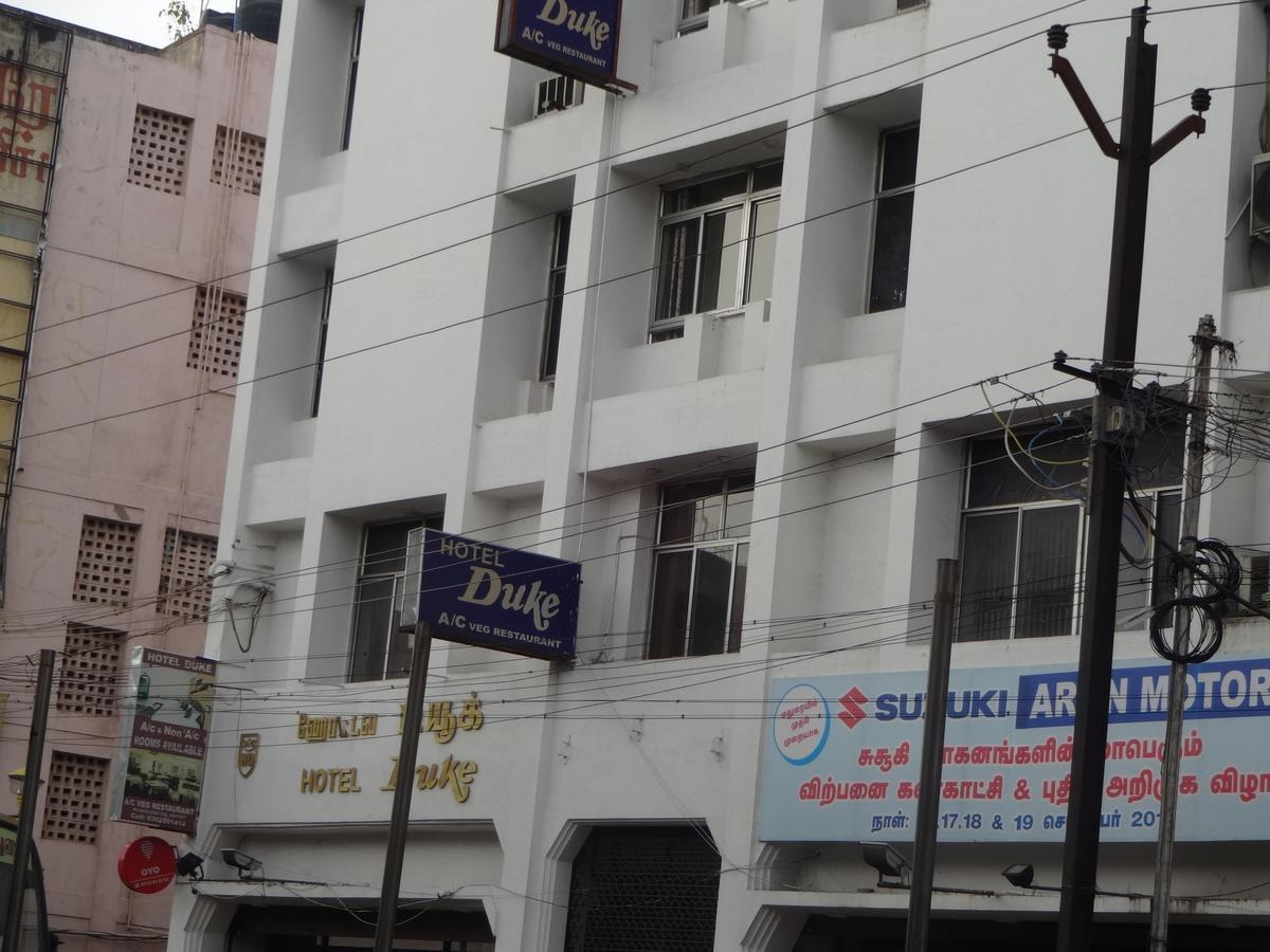 Hotel Duke Maduráj Kültér fotó